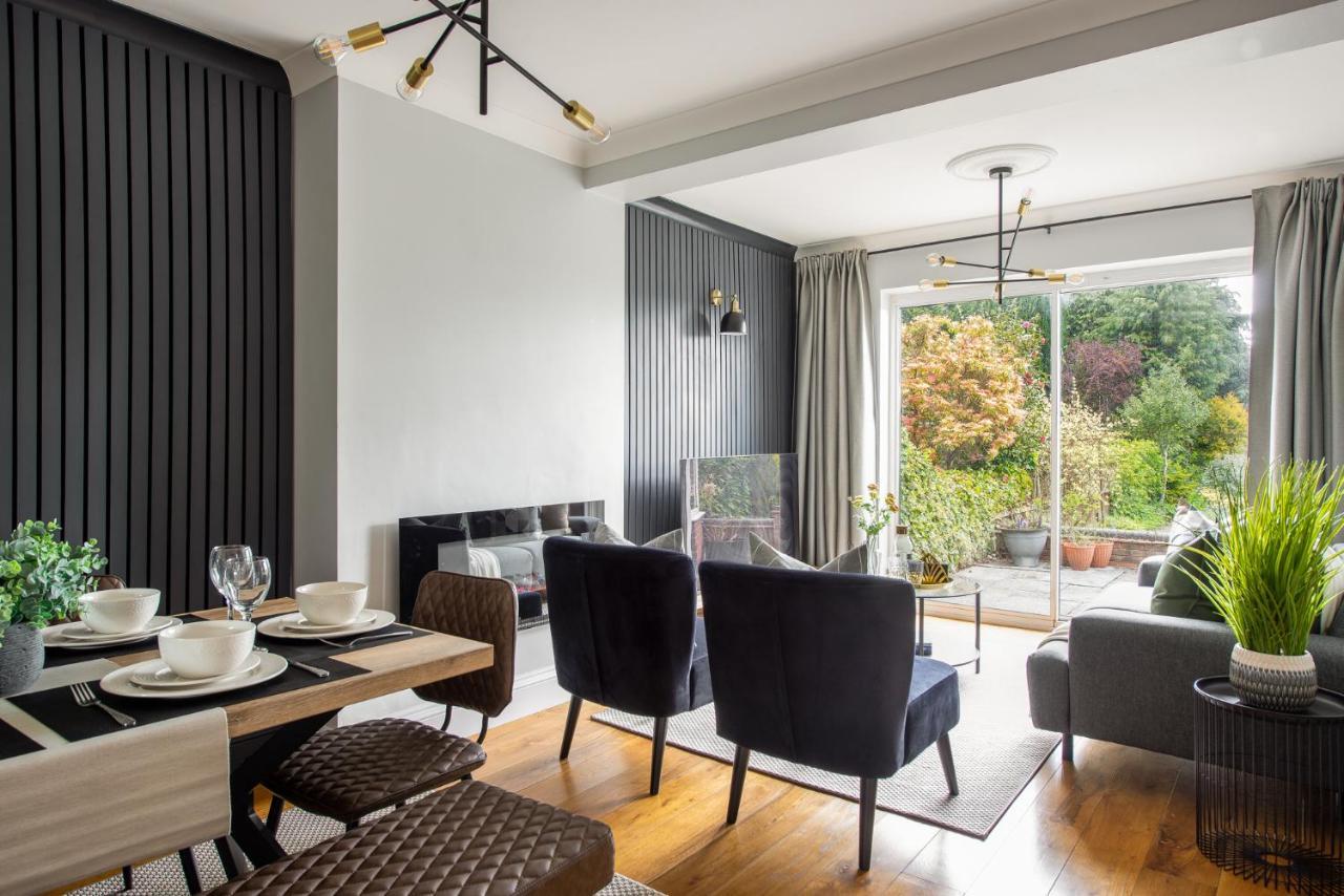 Large Luxury Solihull House - The Residence - Close To Nec - Sleeps 9 Buitenkant foto