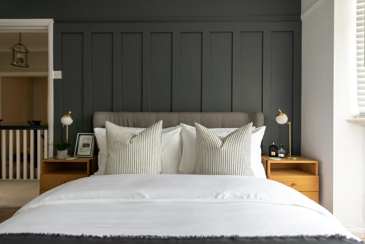 Large Luxury Solihull House - The Residence - Close To Nec - Sleeps 9 Buitenkant foto