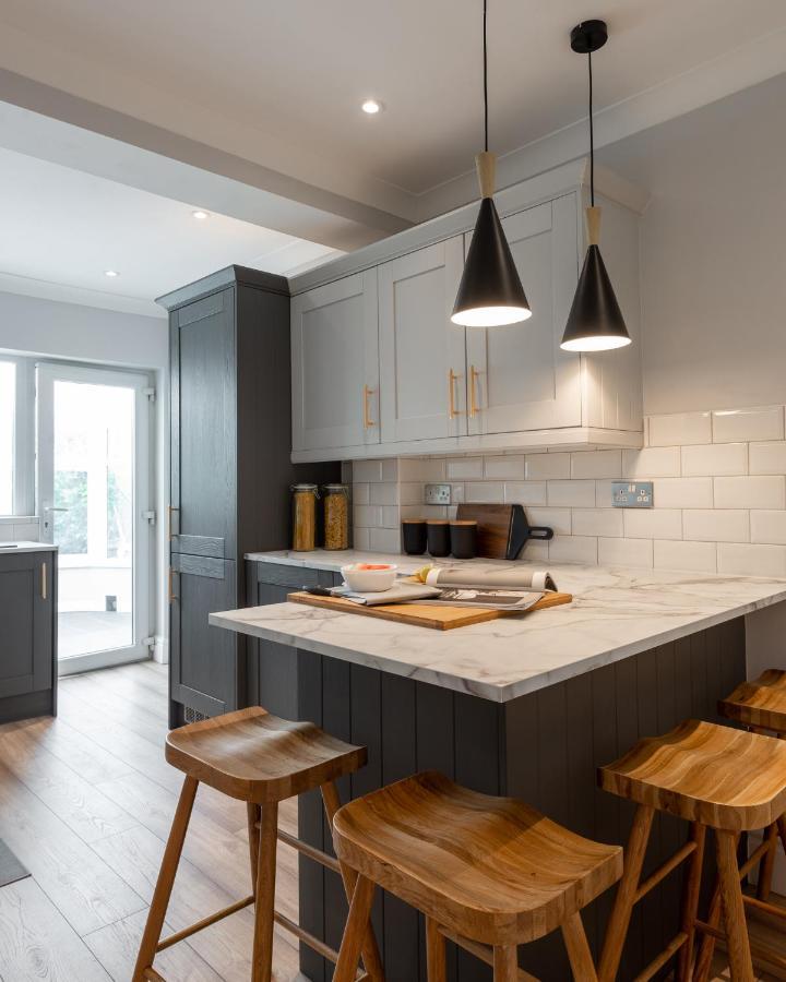 Large Luxury Solihull House - The Residence - Close To Nec - Sleeps 9 Buitenkant foto